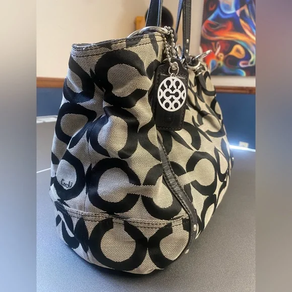 Coach Signature Canvas Tote Black Khaki with Leather Trim Style 16233 - Picture 4 of 9